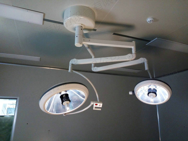 LED700/500手術無影燈（集成光源）